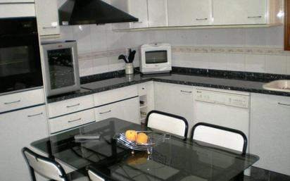 Cuina de Pis en venda en Manresa amb Aire condicionat, Calefacció i Balcó