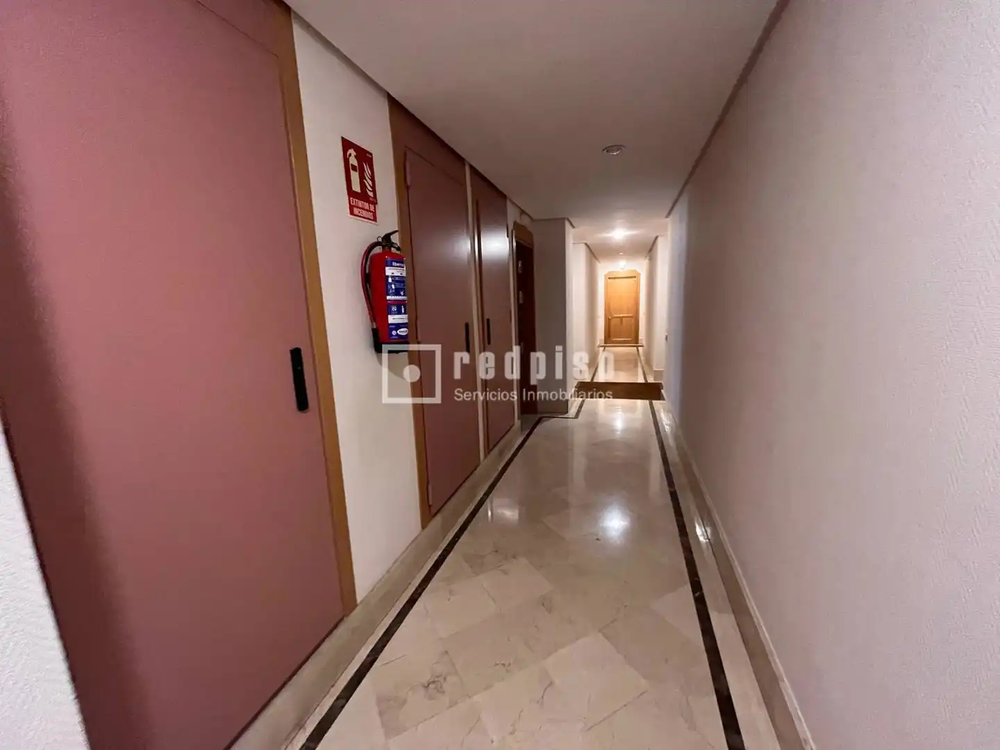 Flat for sale in Madrid  with Air Conditioner, Heating and Private garden