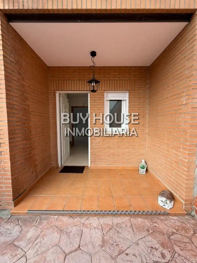 Terraced house with garden for sale in Cobeja, imagen 6