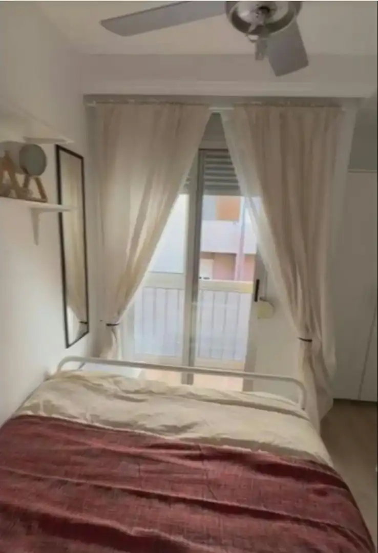 Habitación de Piso para compartir en Valencia con Amueblado y Lavadora