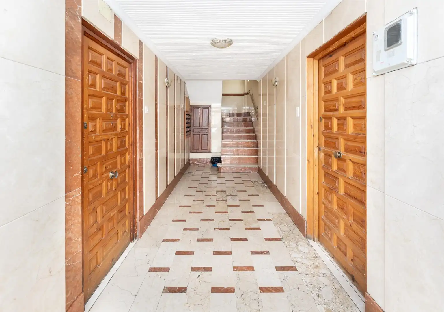 Piso en venta en  Granada Capital con Aire acondicionado