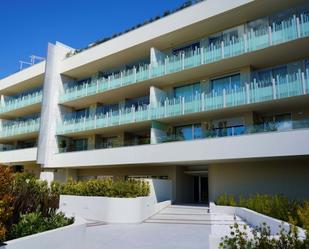 Vista exterior de Pis de lloguer en Marbella amb Aire condicionat, Terrassa i Piscina