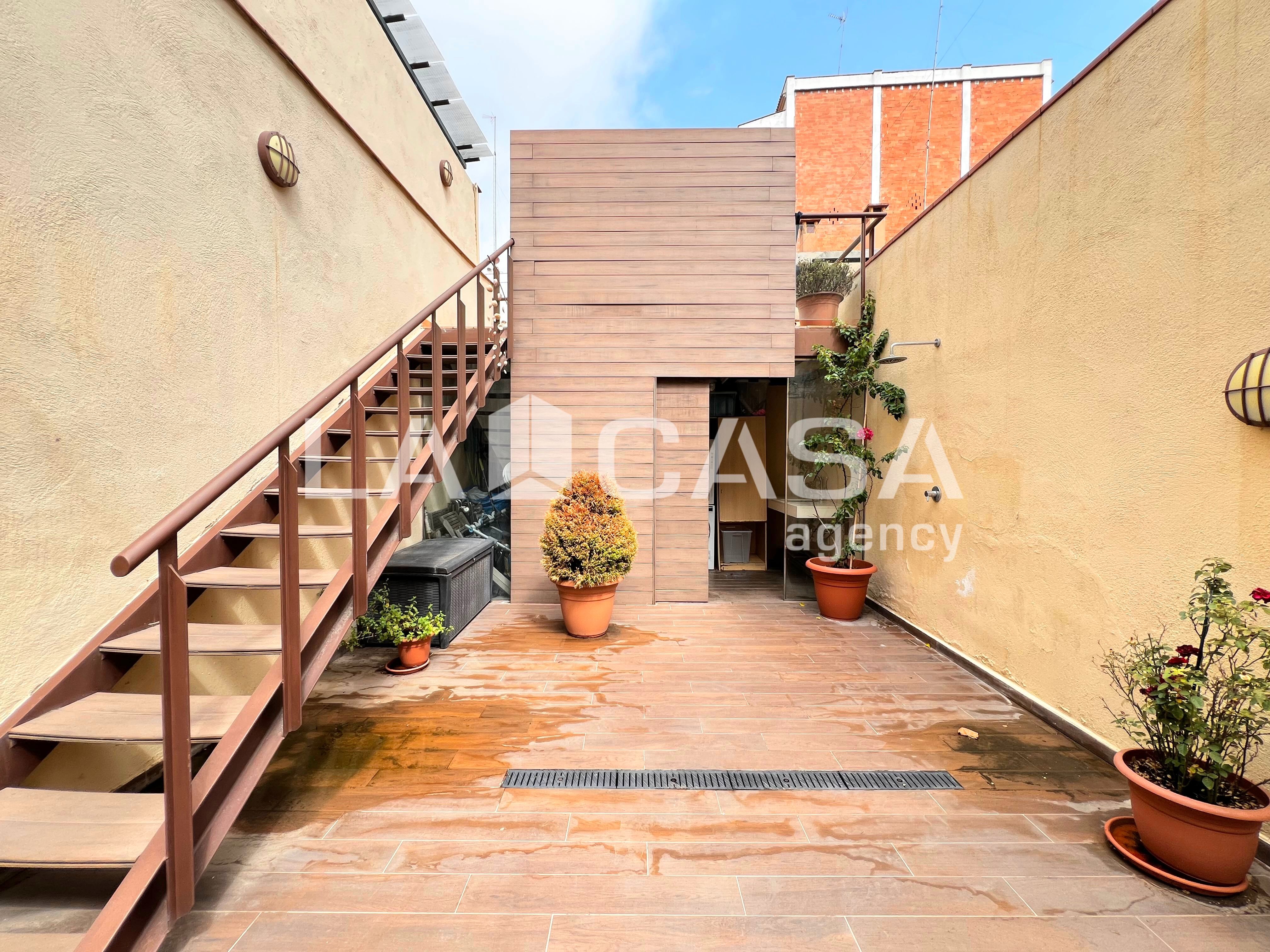Terrassa de Casa o xalet en venda en  Barcelona Capital amb Calefacció, Terrassa i Traster