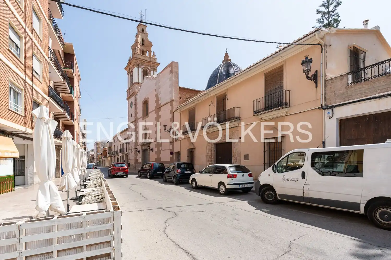 Vista exterior de Piso en venta en Rafelbuñol / Rafelbunyol con Aire acondicionado, Calefacción y Parquet