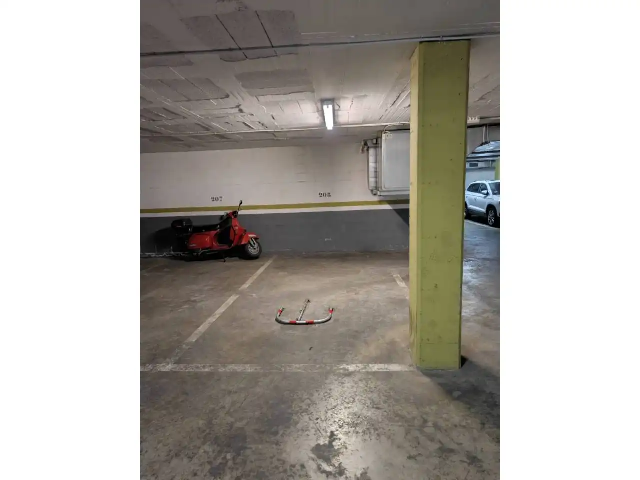 Garatge de lloguer a Calle Amadeo de Savoya, Torrent d'en Pere Parres