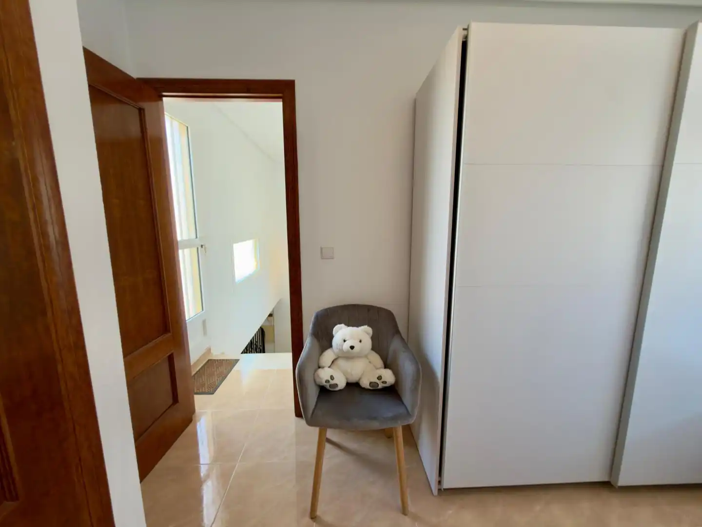 Casa aparellada amb terrassa en venda a Avenida Avenida Cuenca, imagen 26