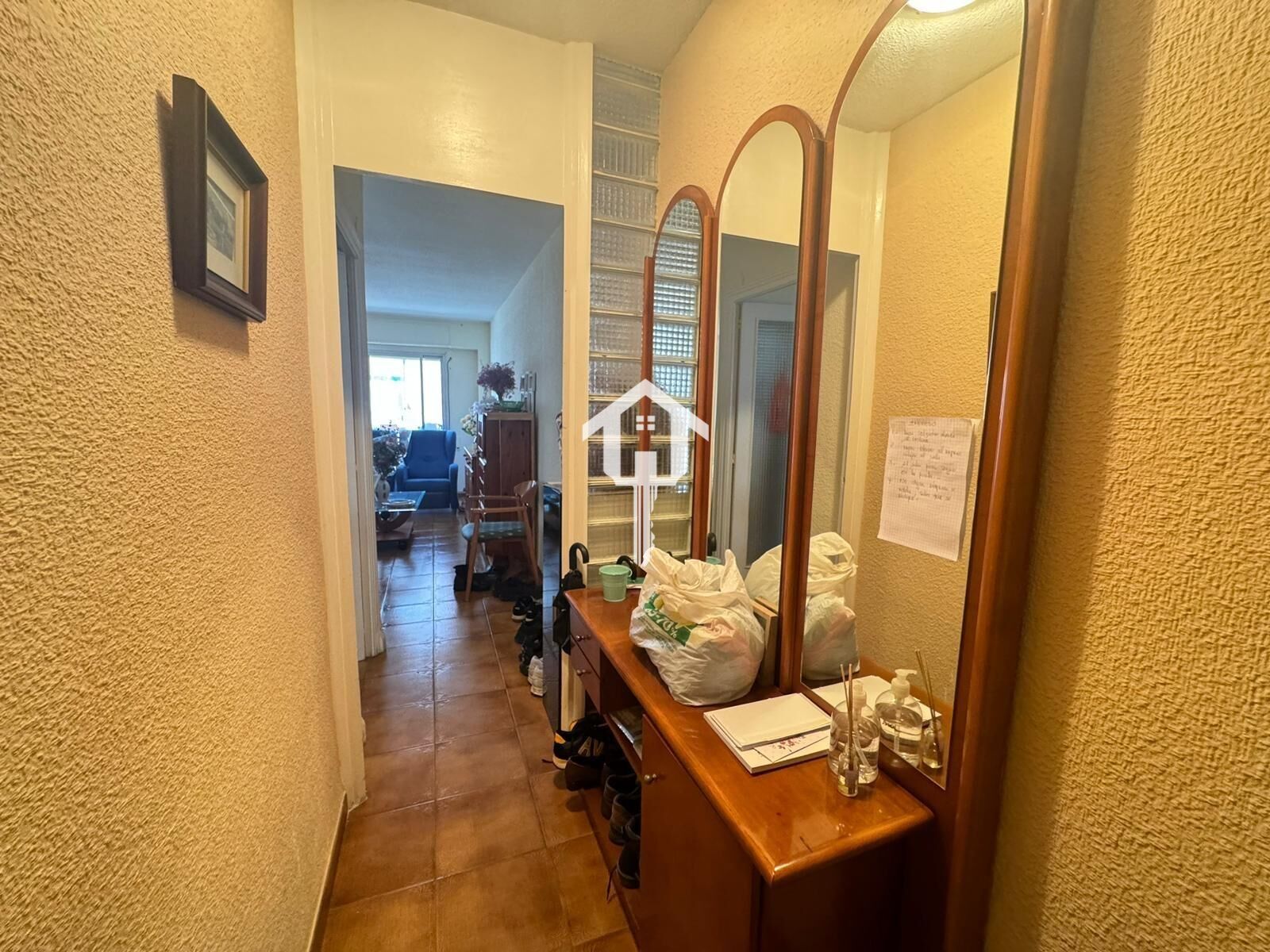 Flat for sale in Calle Calle Cruz del Sur, Florida Alta, Florida - Ciudad de Asís