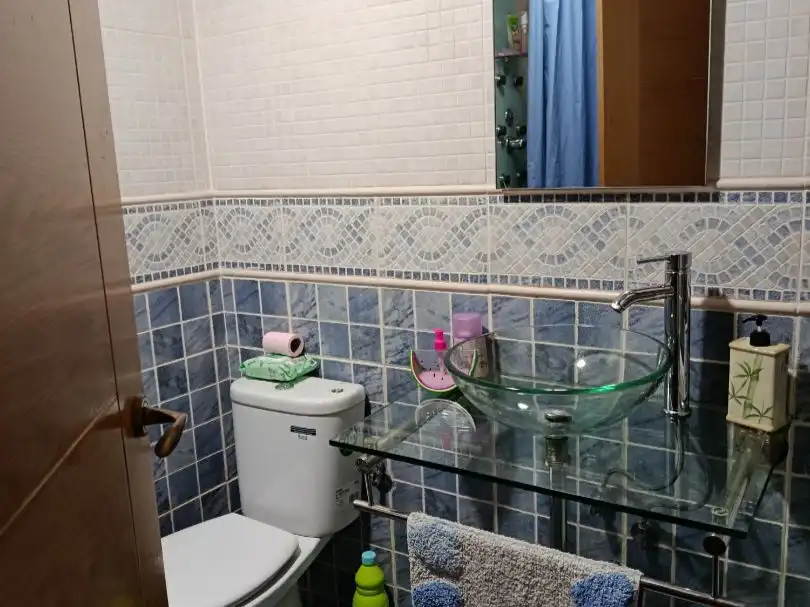 Bany de Planta baixa per a compartir en Alcobendas amb Aire condicionat, Calefacció i Moblat