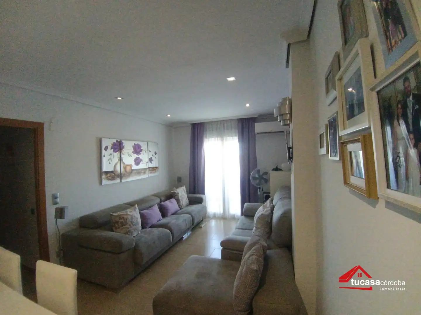 Living room of Flat for sale in Córdoba  with Air Conditioner, Terrace and Furnished