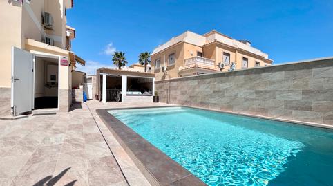 Foto 4 de Casa adosada en venta en Avenida de Cuenca, 22, Rojales, Alicante