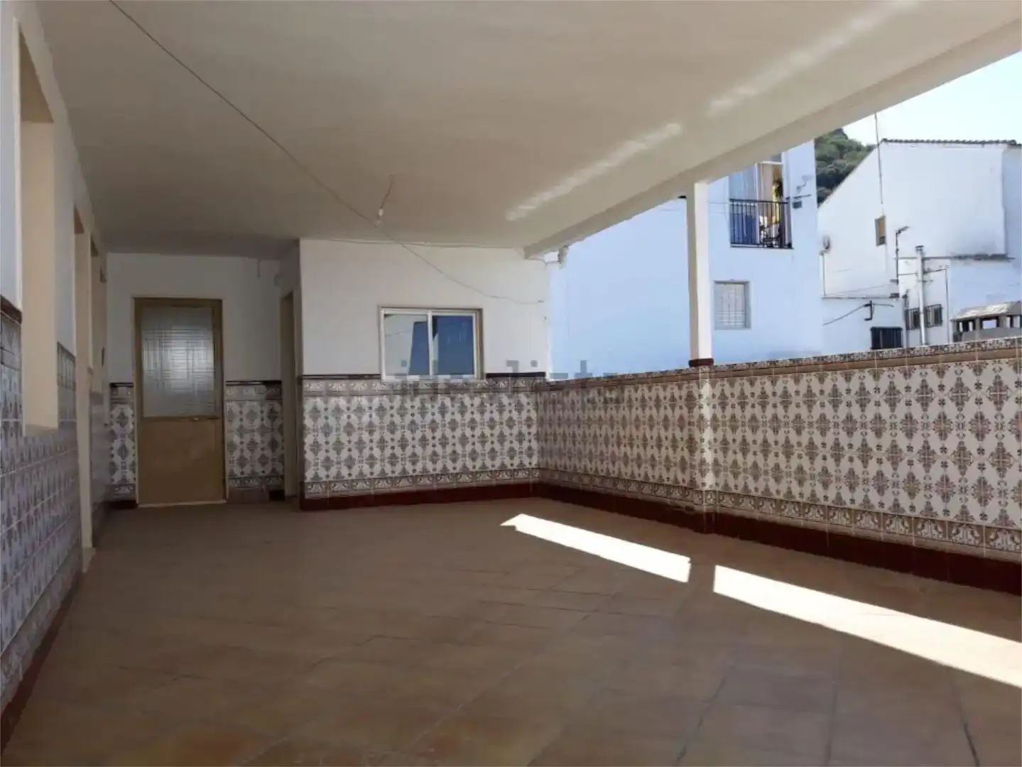 Terrassa de Dúplex en venda en Iznájar amb Aire condicionat, Jardí privat i Traster