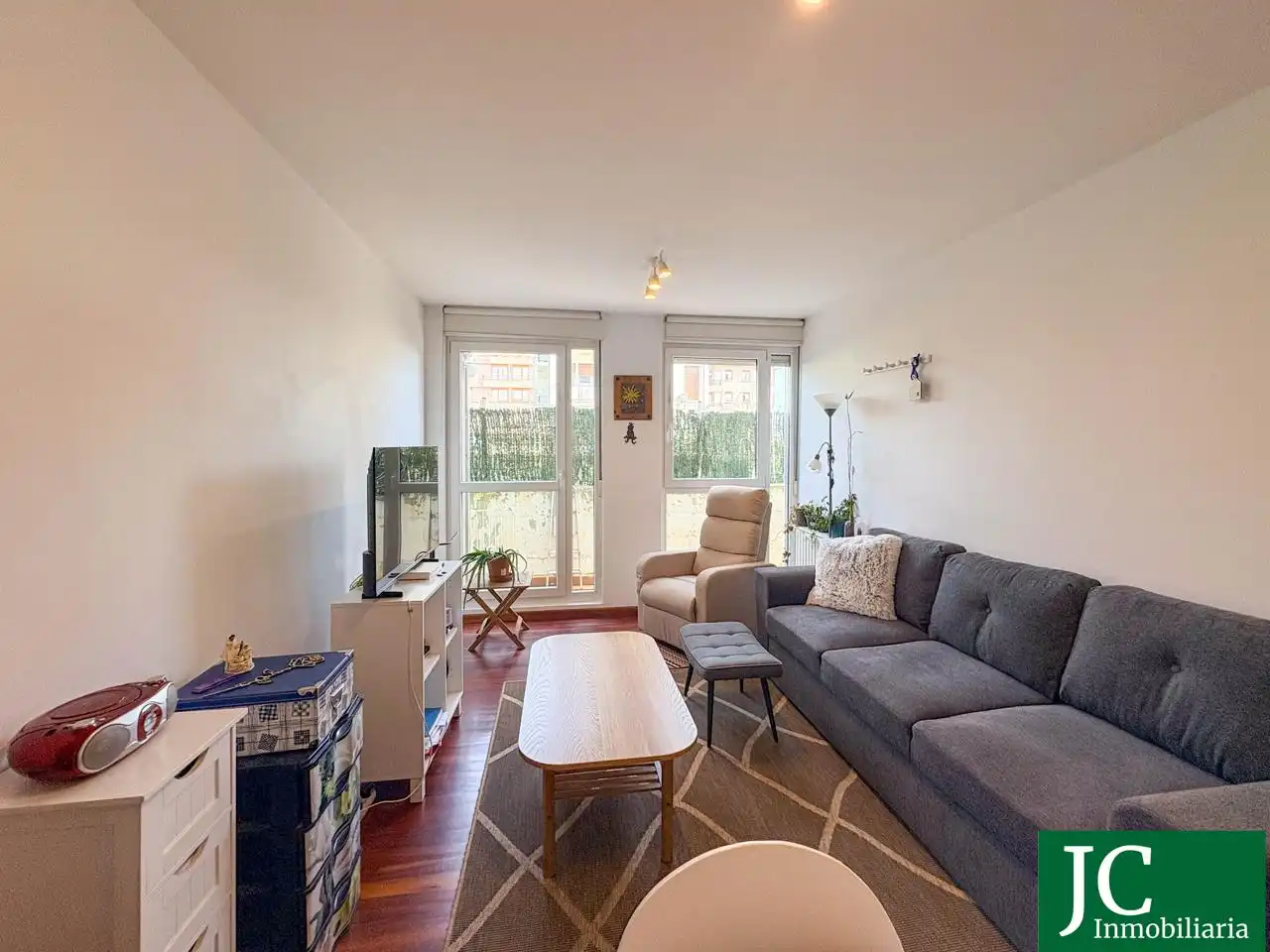 Sala de estar de Planta baja en venta en Bárcena de Cicero con Calefacción, Jardín privado y Terraza