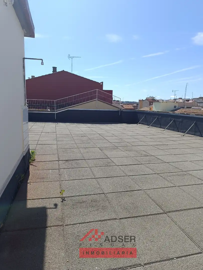 Terraza de Piso en venta en  Logroño con Calefacción, Parquet y Terraza