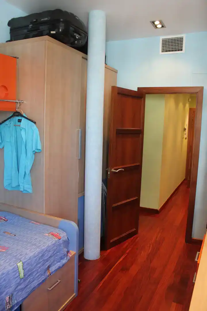Habitación de Piso en venta en  Sevilla Capital con Aire acondicionado y Piscina