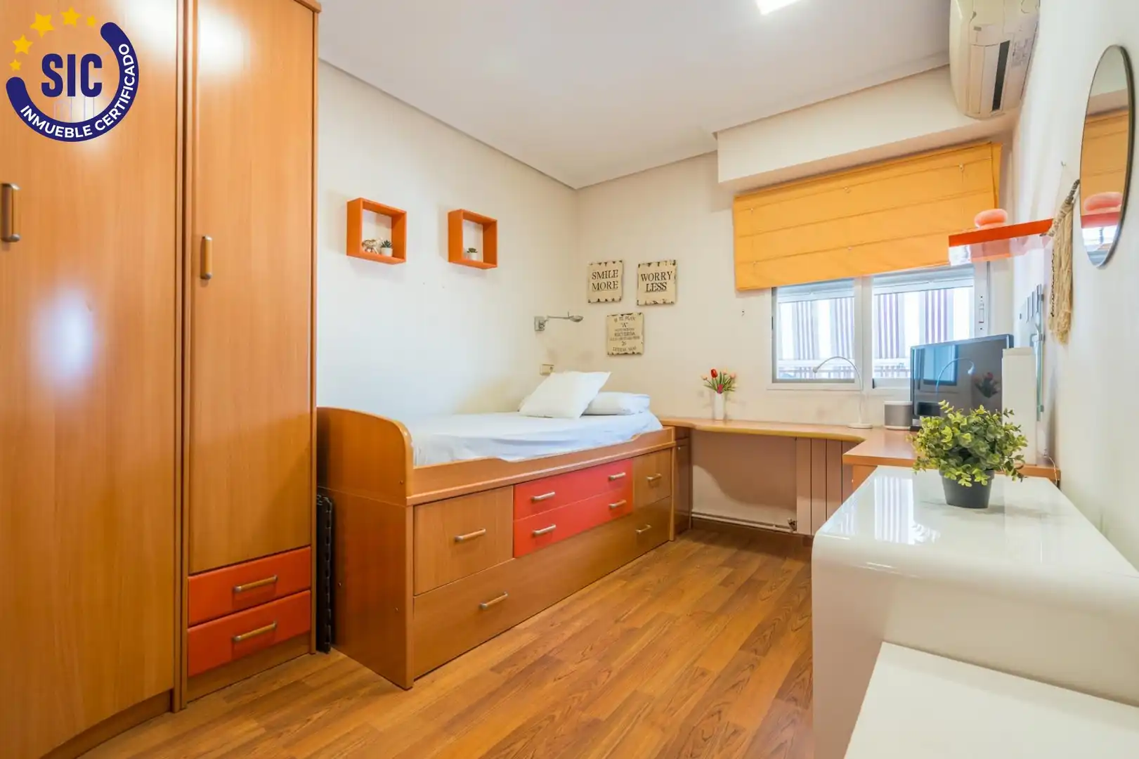 Habitación de Piso en venta en Valencia con Aire acondicionado, Calefacción y Parquet