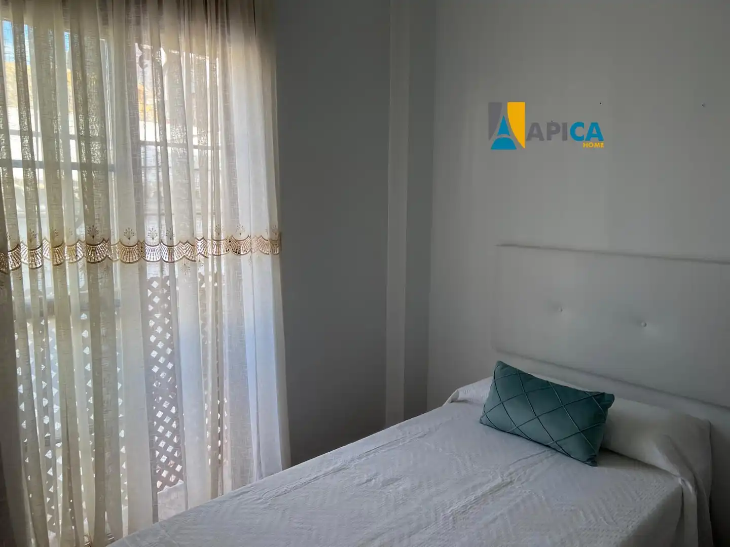 Habitación de Dúplex en venta en Barbate con Aire acondicionado y Amueblado