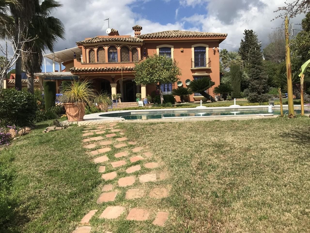 Jardí de Casa o xalet en venda en  Córdoba Capital amb Aire condicionat, Jardí privat i Terrassa