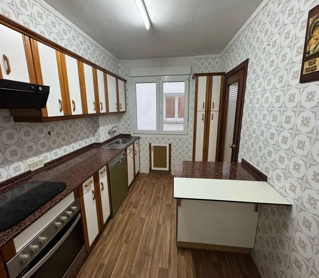 Cocina de Piso en venta en Gijón  con Calefacción y Parquet