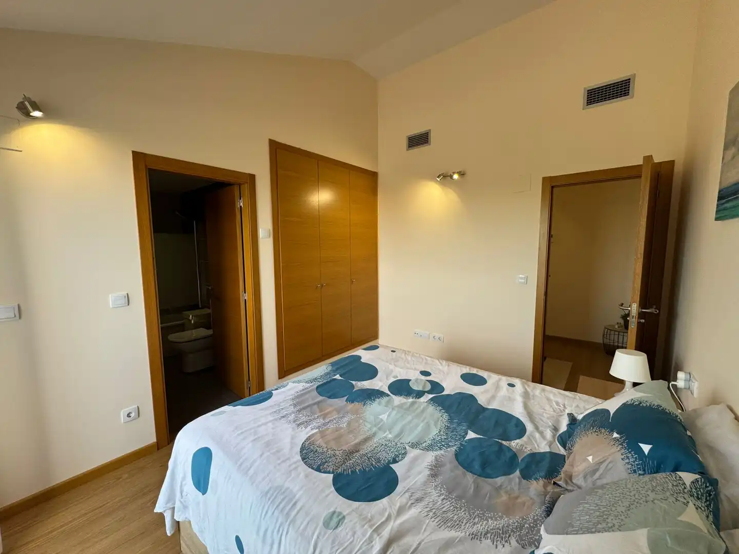 Habitación de Casa adosada en venta en San Jorge / Sant Jordi con Aire acondicionado, Parquet y Terraza