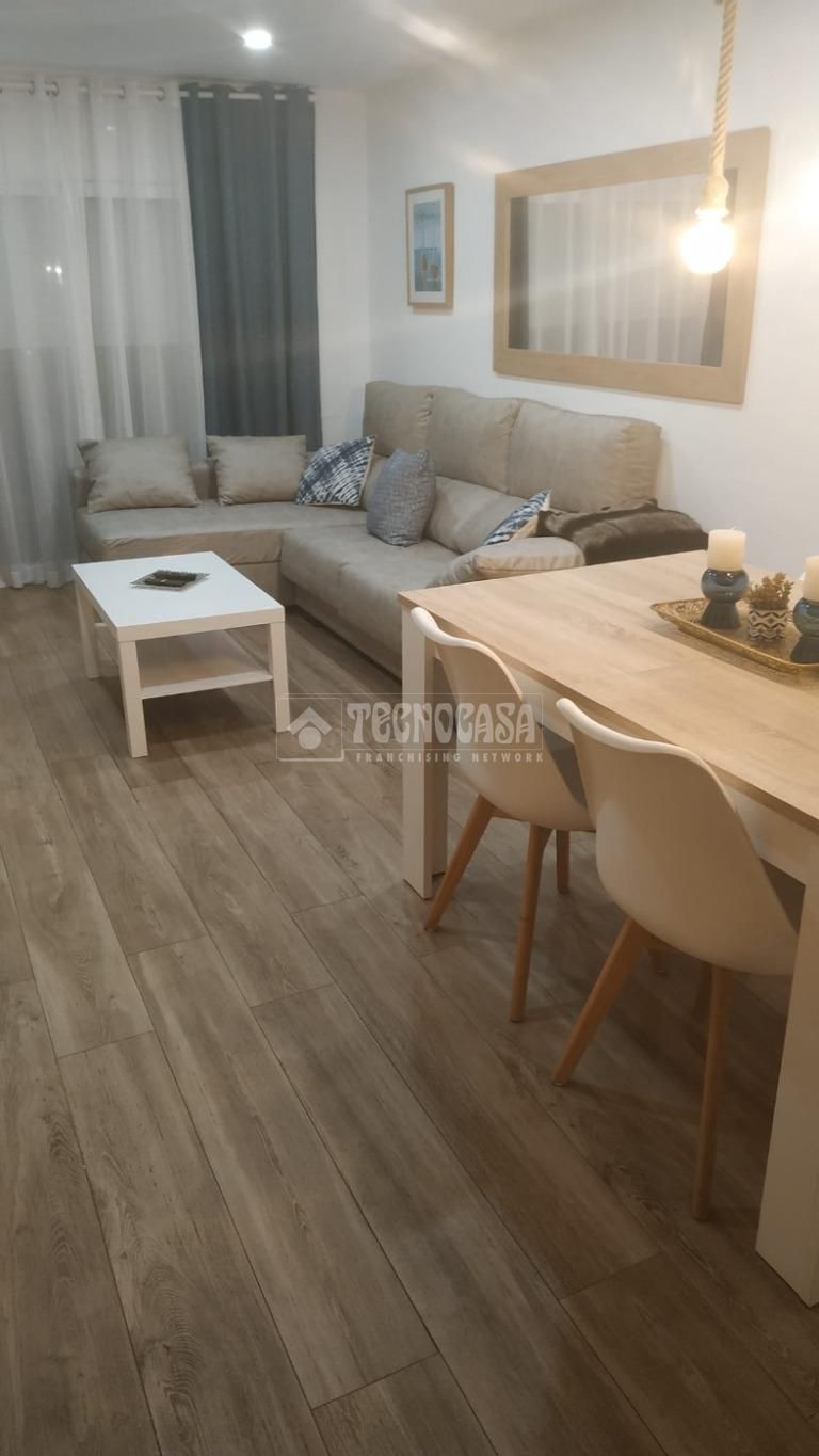 Sala d'estar de Pis en venda en Premià de Mar amb Terrassa