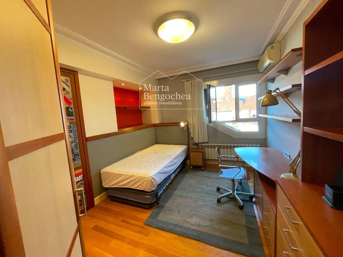 Casa adosada en venta en CALLE MENDIZABALA, Mendizorrotza - Armentia
