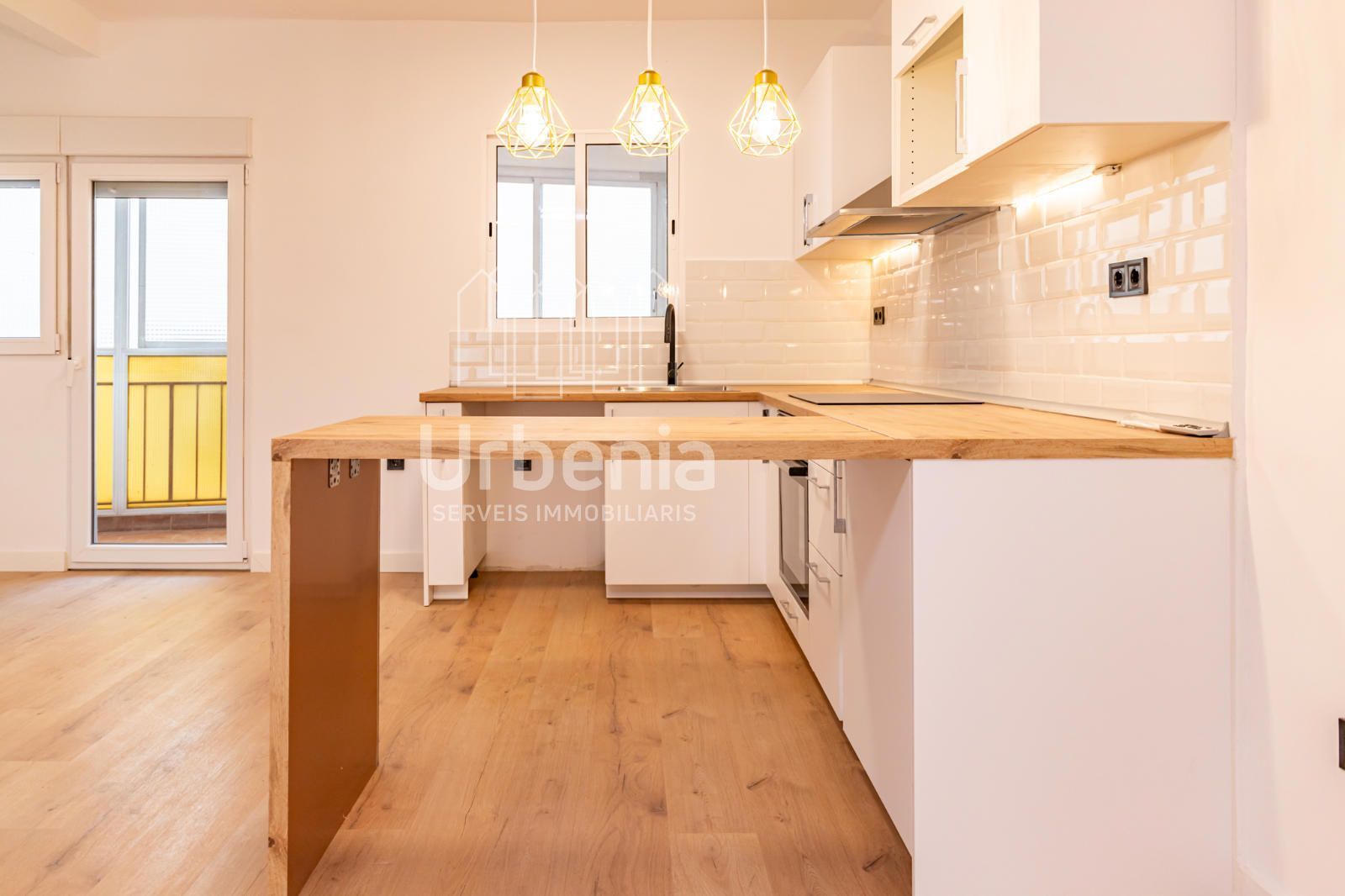 Kitchen of Flat for sale in Mataró  with Terrace