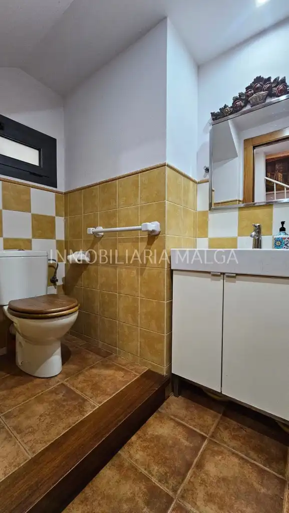 Baño de Casa o chalet en venta en Colunga con Calefacción, Jardín privado y Parquet