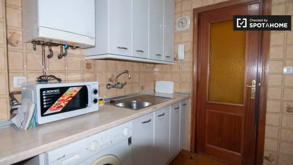 Habitació a Guindalera