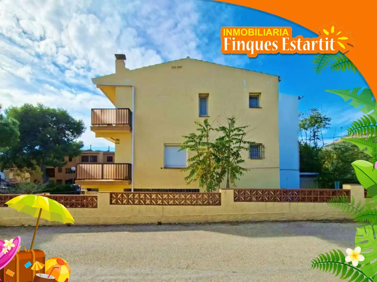 Vista exterior de Casa o chalet en venta en L'Estartit con Jardín privado, Terraza y Trastero