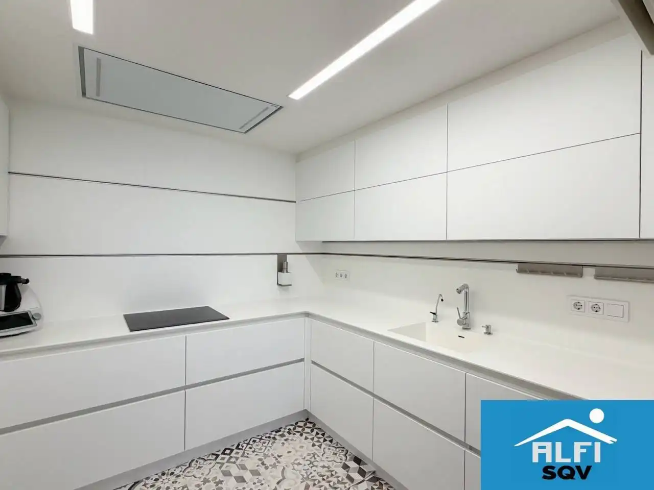 Kitchen of Flat for sale in Sabadell  with Air Conditioner, Heating and Parquet flooring