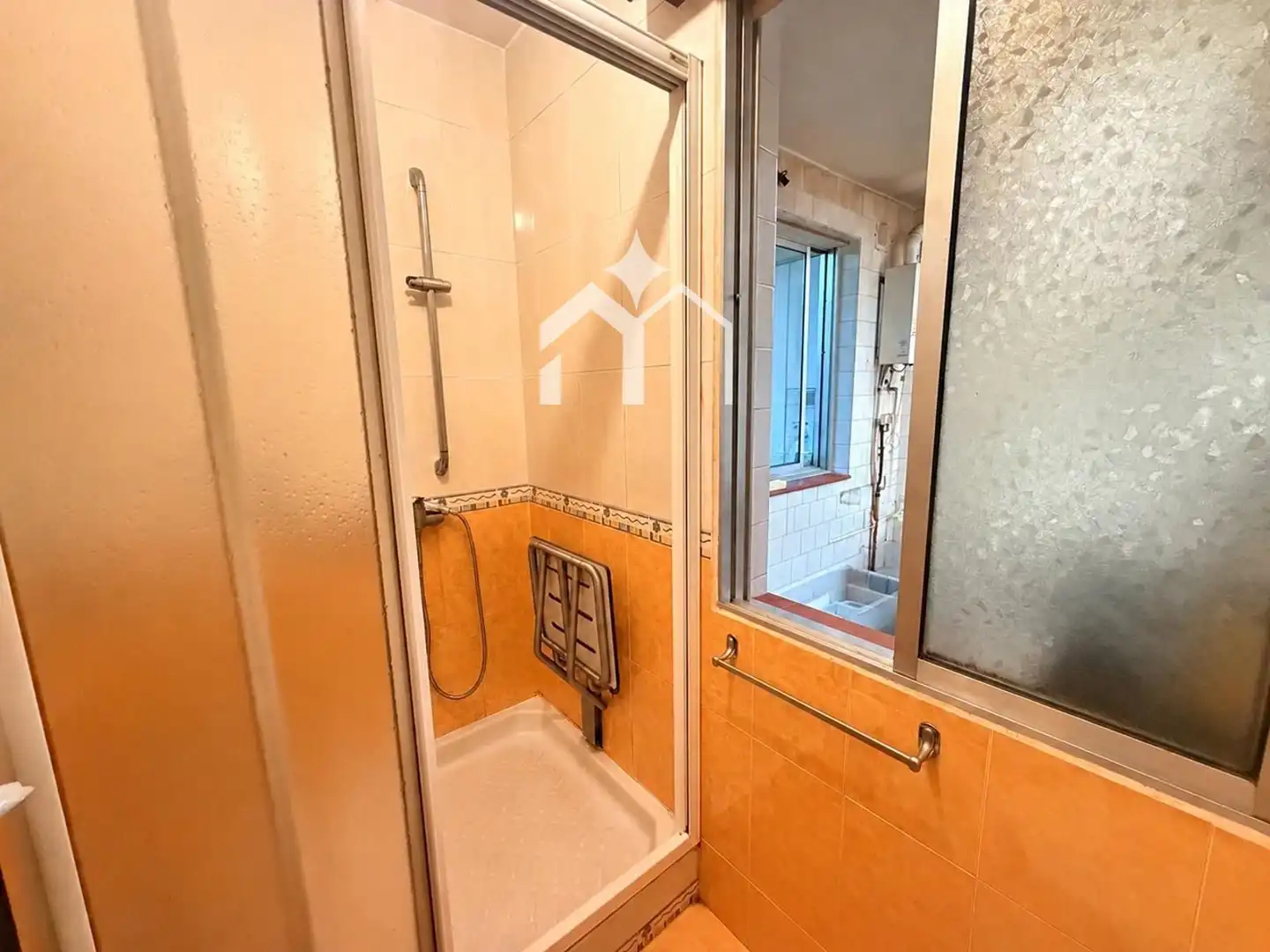 Bathroom of Flat for sale in Cangas   with Heating, Terrace and Storage room