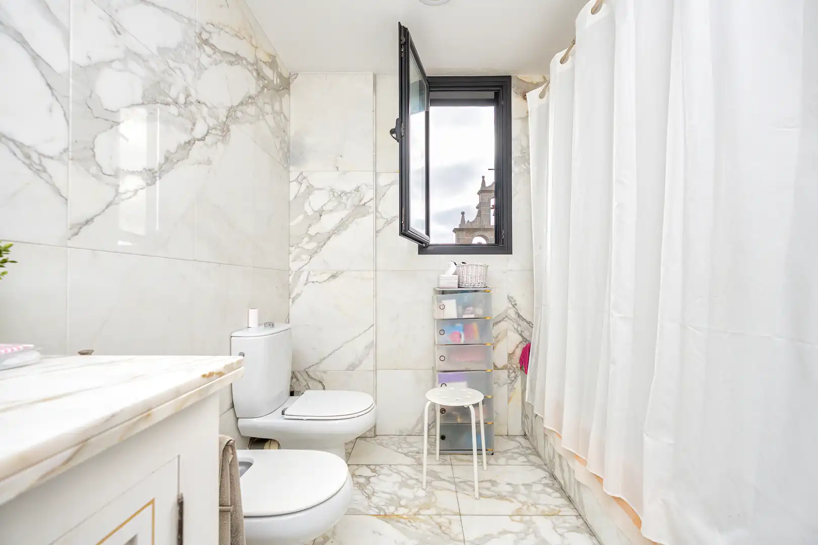 Badezimmer von Wohnung zum Verkauf in Las Palmas de Gran Canaria mit Abstellraum