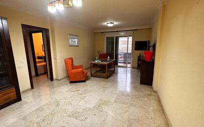 Living room of Flat for sale in Castilleja de la Cuesta  with Air Conditioner and Terrace