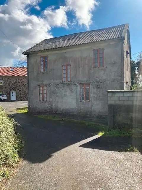 Vista exterior de Casa o xalet en venda en A Laracha   amb Traster