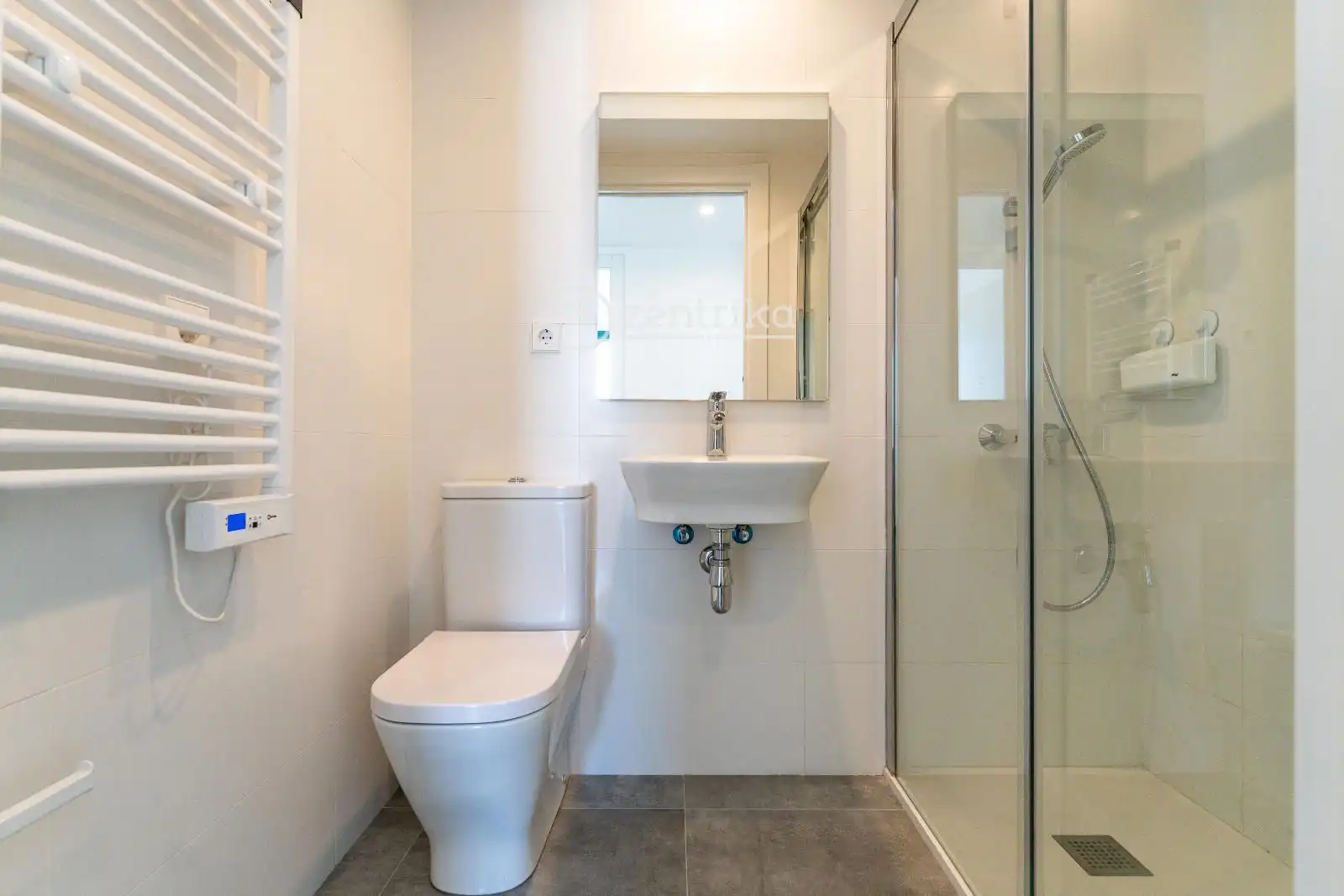 Baño de Piso en venta en Cambrils con Aire acondicionado, Calefacción y Terraza