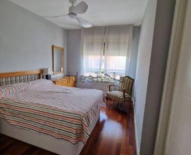 Schlafzimmer von Wohnung zum verkauf in  Madrid Capital