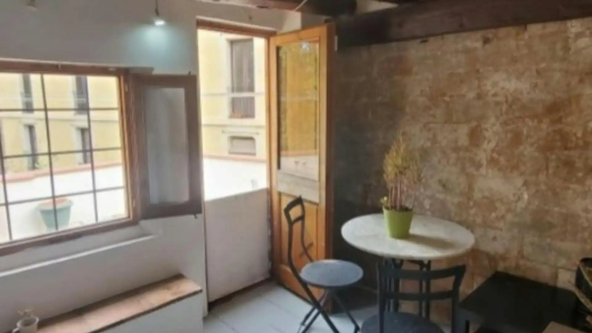 Balcony of Flat for rent in  Barcelona Capital  with Private garden and Washing machine