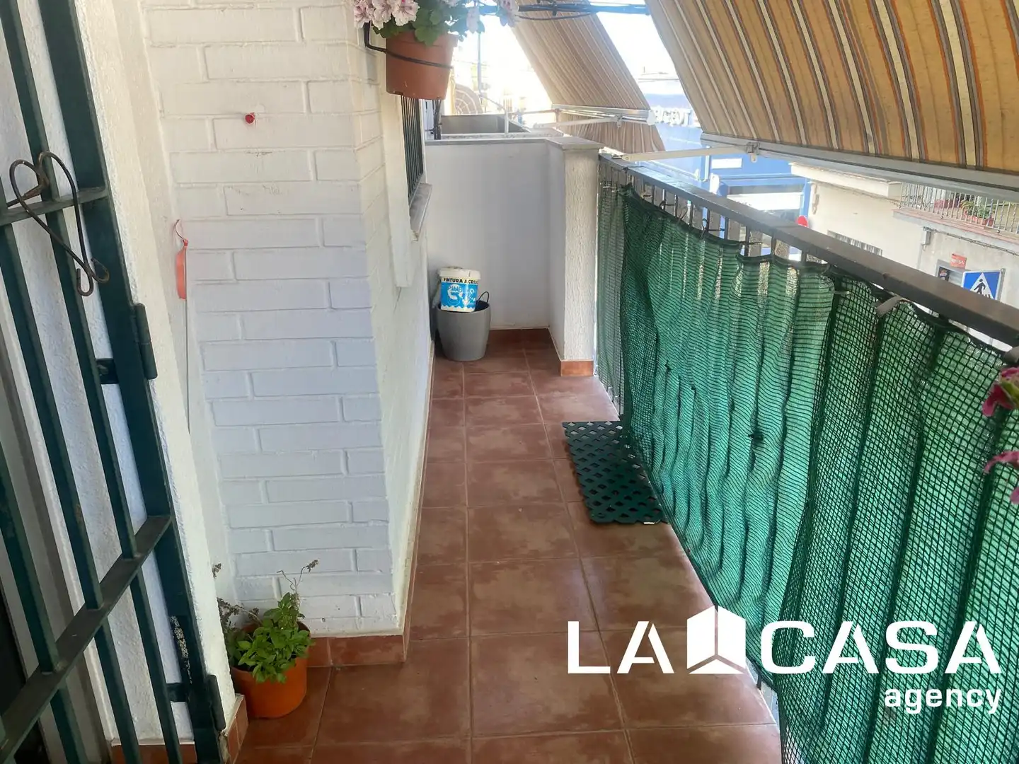Terrasse von Wohnung zum Verkauf in Dos Hermanas mit Klimaanlage und Terrasse