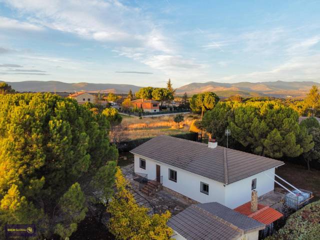 Casa-chalet en Venta en Calle del Lomo en Puentes Viejas