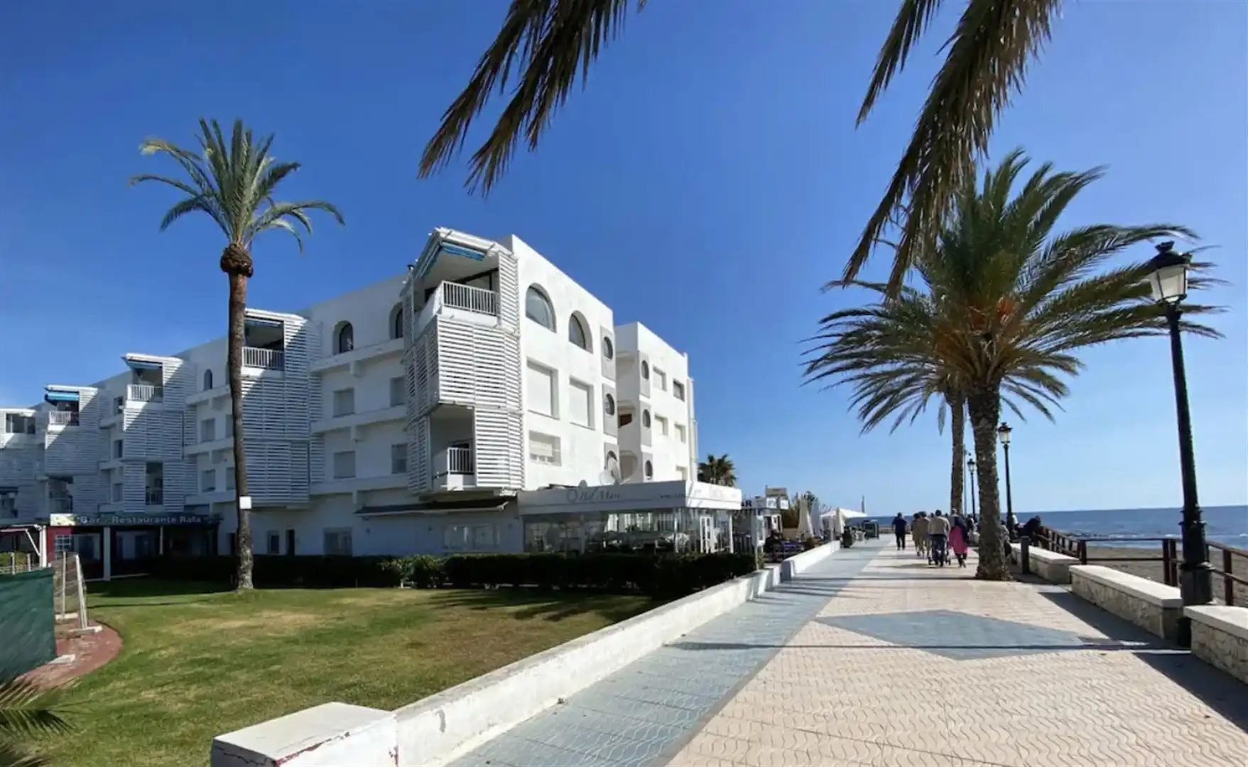 Vista exterior de Apartament en venda en Marbella