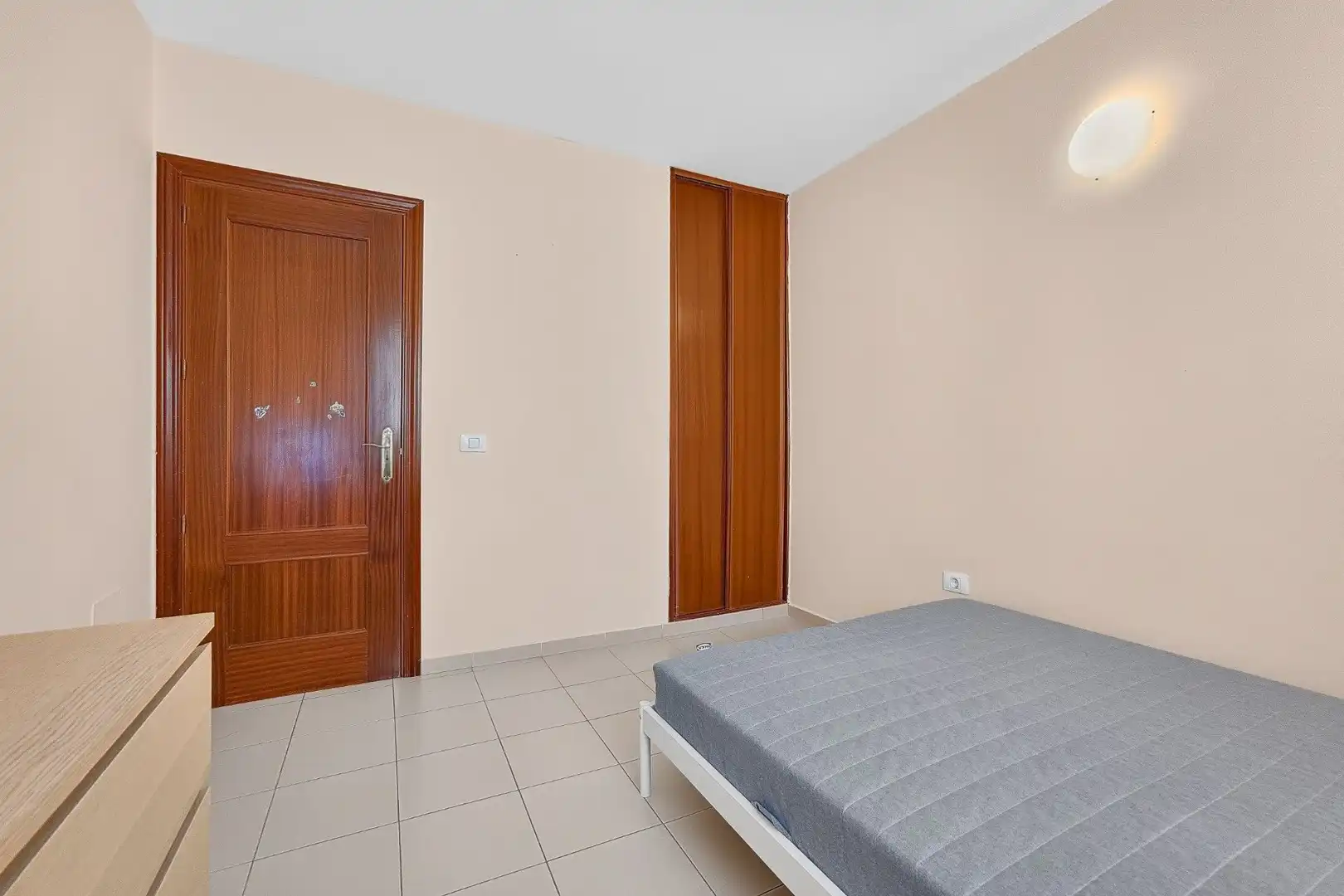 Bedroom of Apartments for sale in La Camella