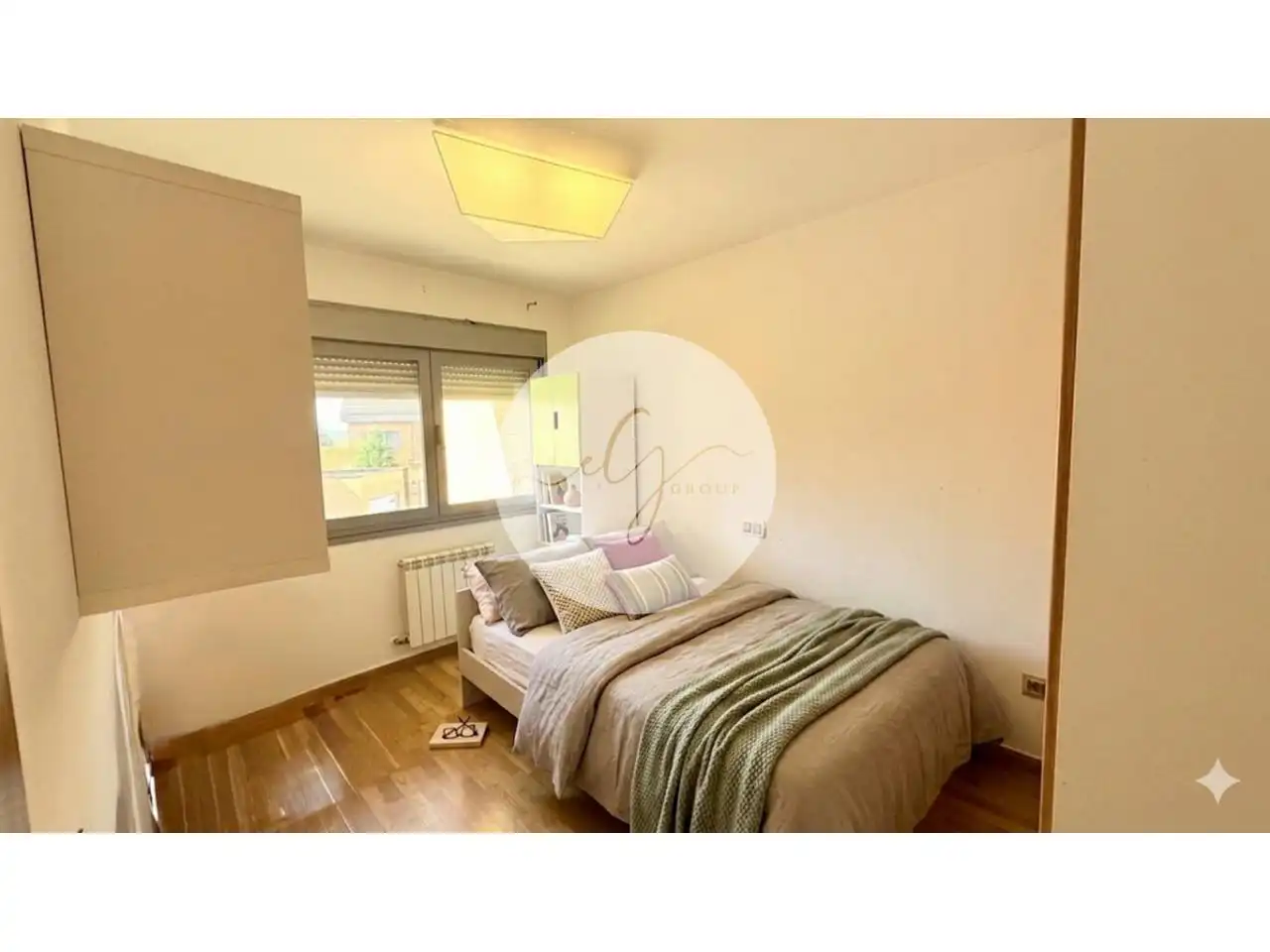 Bedroom of Detached homes for sale in Aldeamayor de San Martín  with Heating, Private garden and Terrace