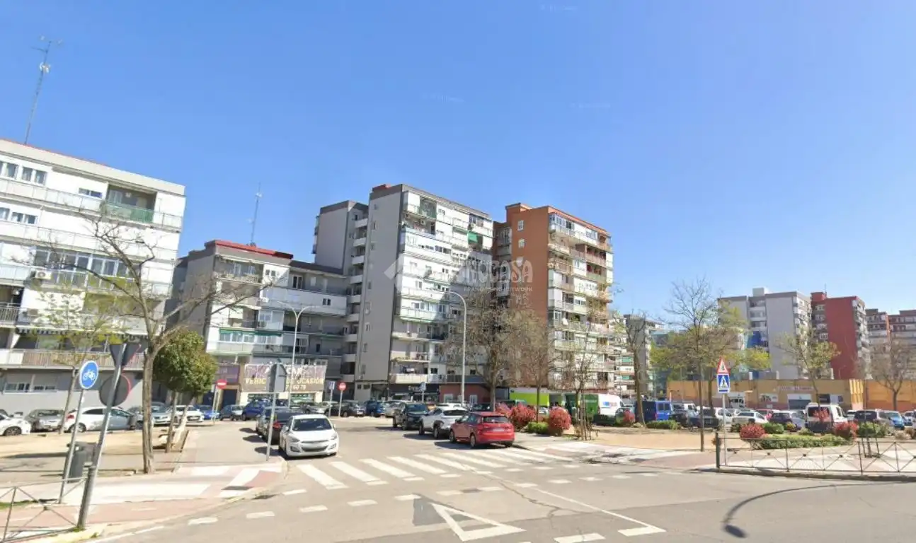 Vista exterior de Piso en venta en Fuenlabrada con Calefacción y Terraza