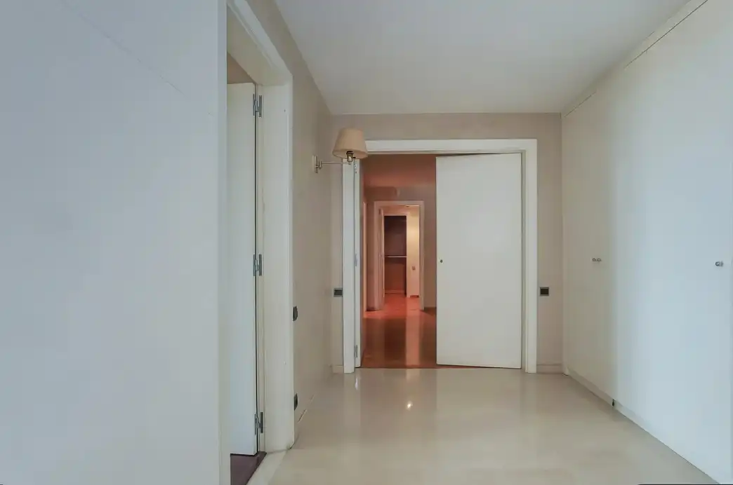 House with pool for sale in Avinguda Rocaferrera, imagen 10