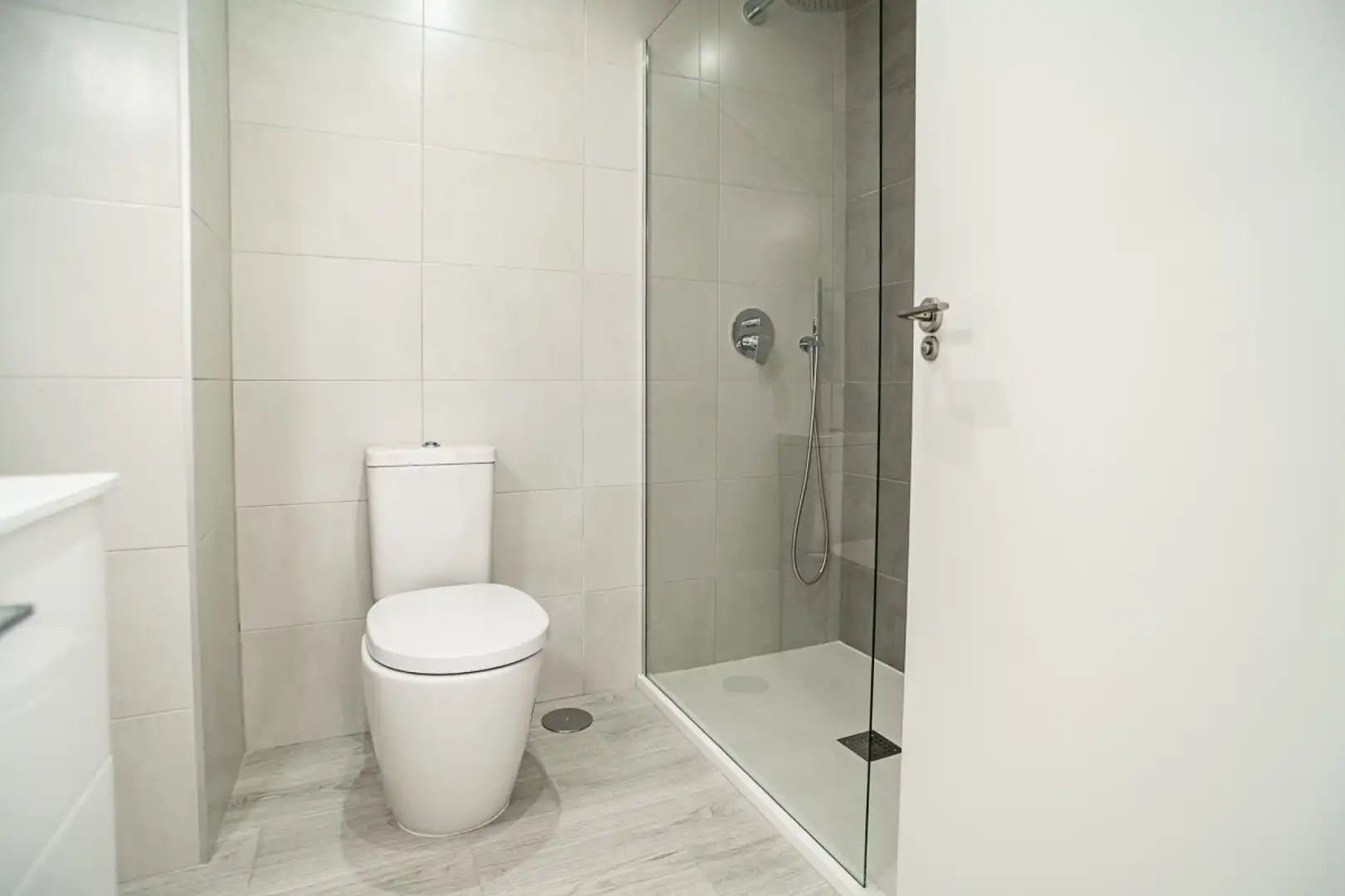 Baño de Piso en venta en Orihuela con Aire acondicionado, Calefacción y Terraza