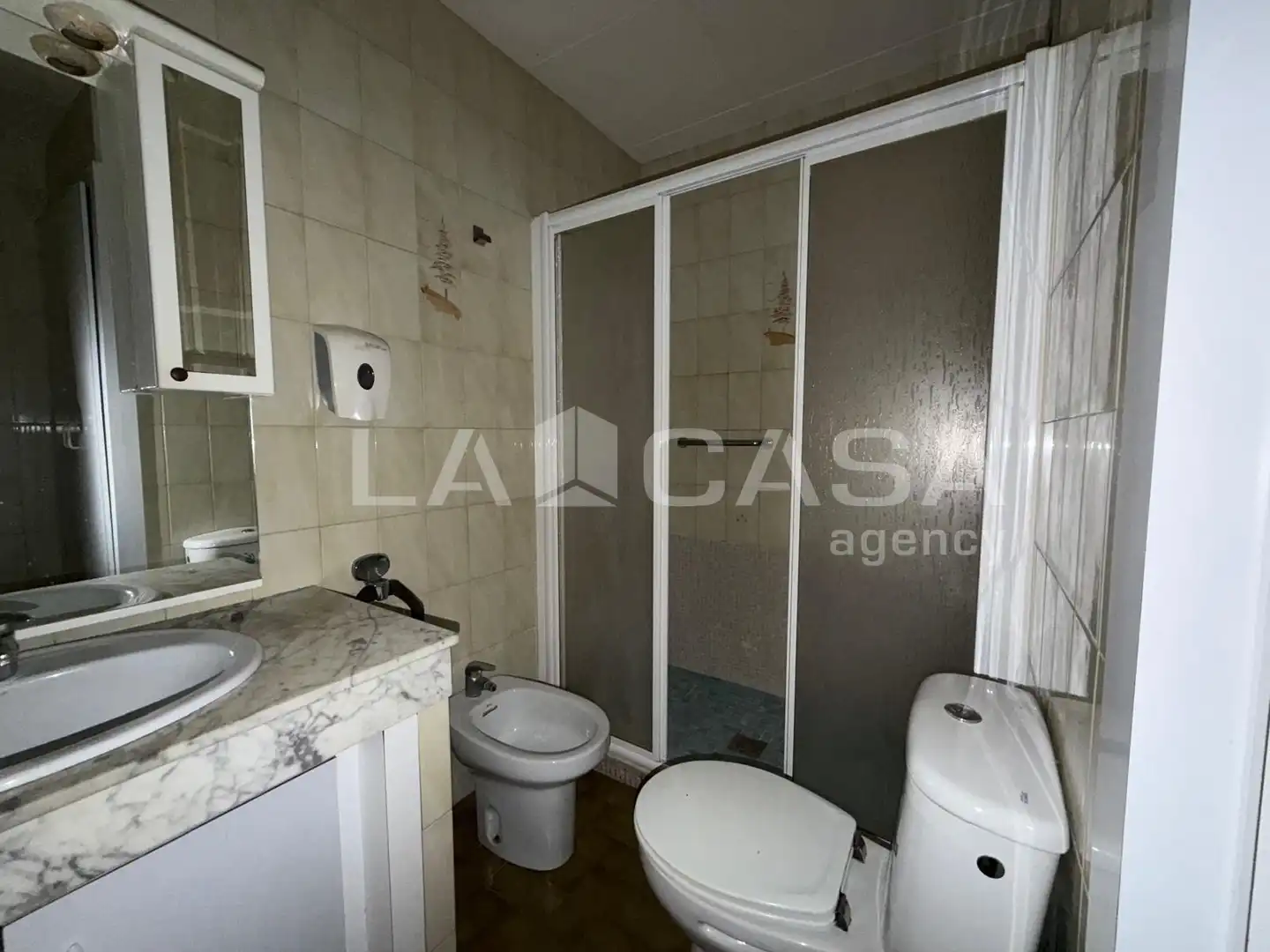 Baño de Piso en venta en Barcelona con Balcón