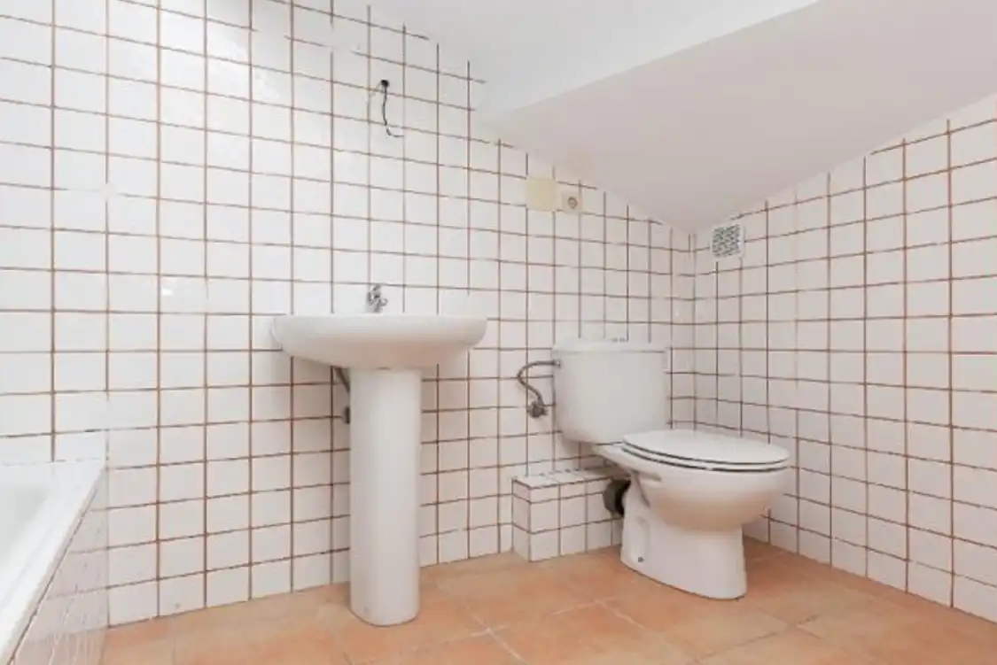 Baño de Piso en venta en Sant Andreu de la Barca, Barcelona