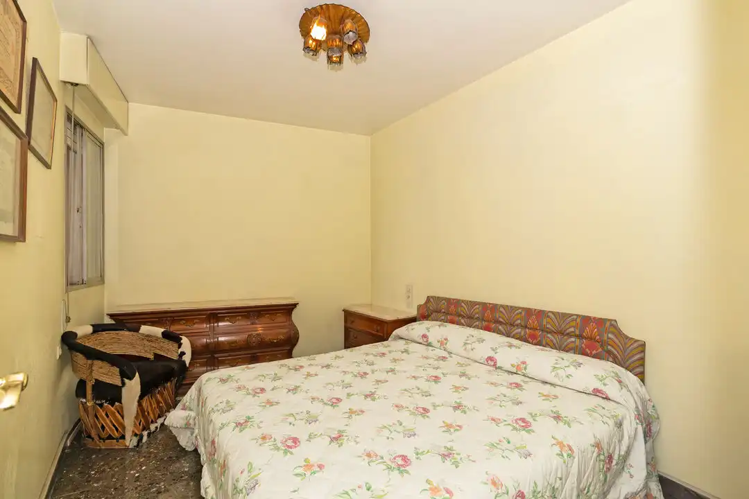 Piso con ascensor en venta en C. Julián Peña, imagen 10