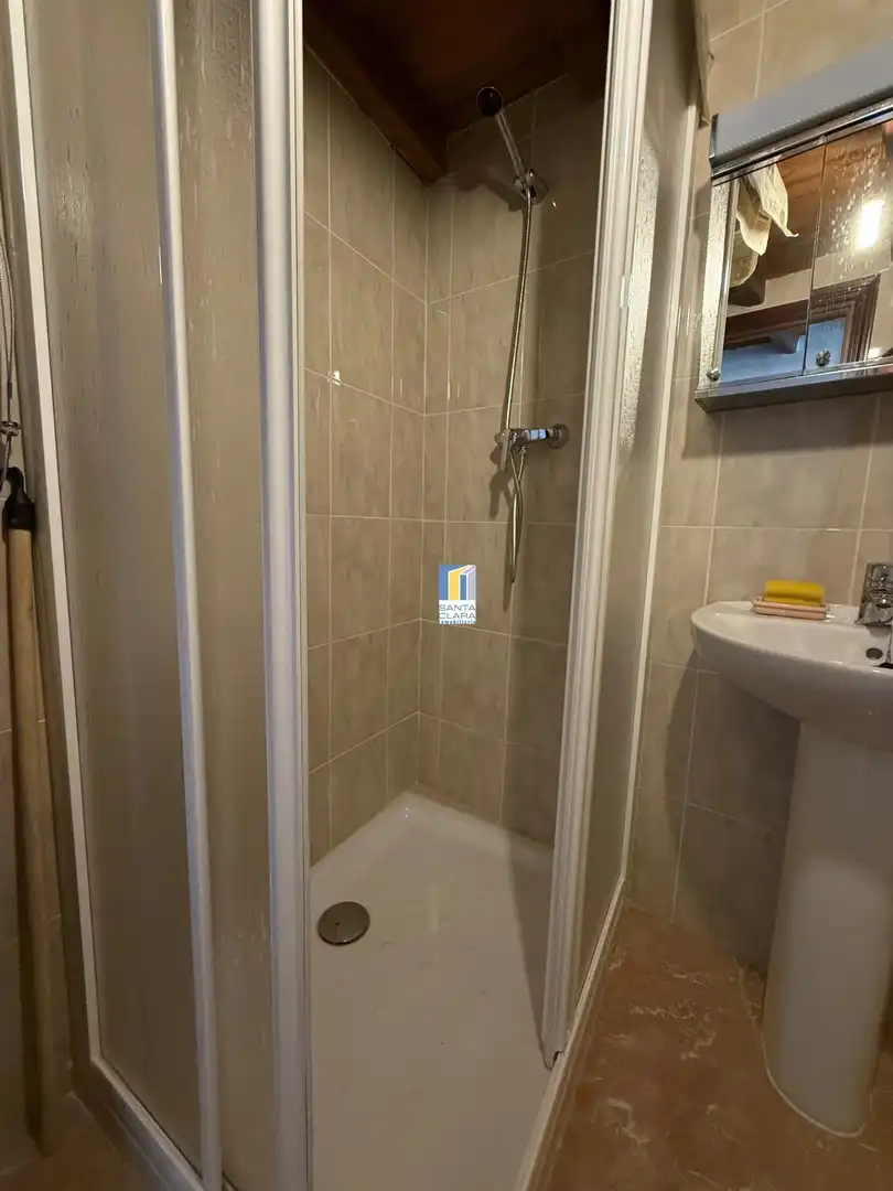 Bathroom of Houses for sale in Mayalde