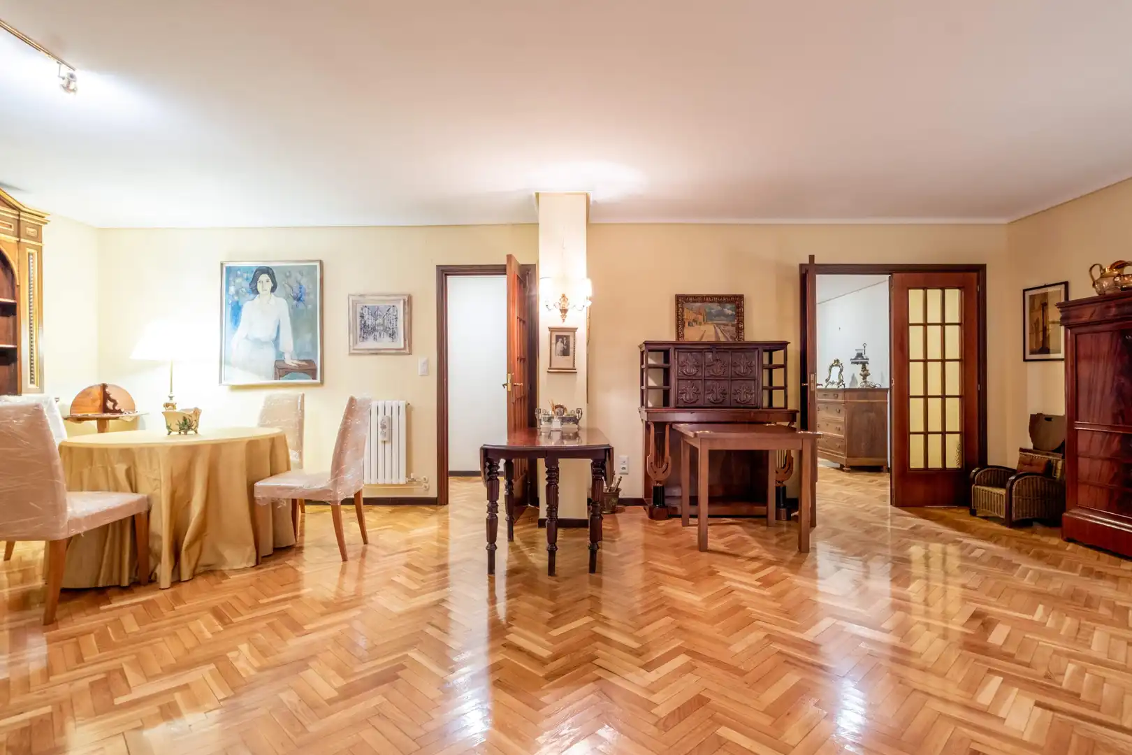 Sala de estar de Piso en venta en Zaragoza con Calefacción, Terraza y Balcón